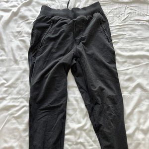 Cotton lululemon sweatpants.